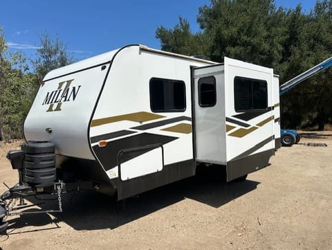 Setup is a breeze thanks to one roomy slide.