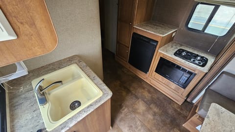 Travel Light with "Nano" by Coachman (AN1) Towable trailer in Temecula