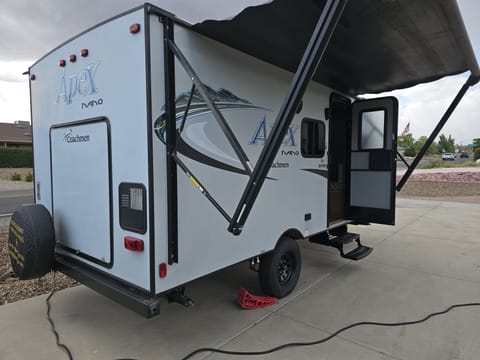 Travel Light with "Nano" by Coachman (AN1) Towable trailer in Temecula