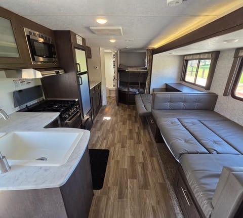 "Cruise Light" to Salem by Forest River (CCL1) Towable trailer in Temecula