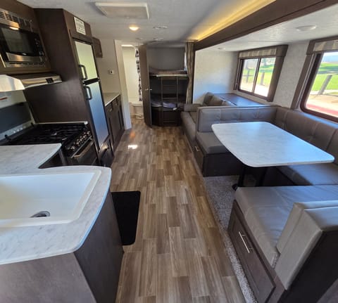 "Cruise Light" to Salem by Forest River (CCL1) Towable trailer in Temecula