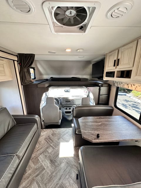 FUNSeeker Family Bunkhouse Motorhome Drivable vehicle in Menifee