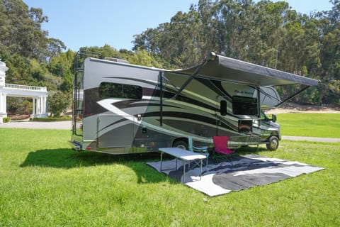 2020 Thor Motorcoach Beauty Drivable vehicle in San Francisco Bay Area