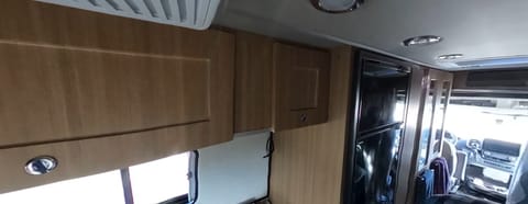 Soo Roadtrek - 2023 ClassB Campervan Drivable vehicle in Burnaby