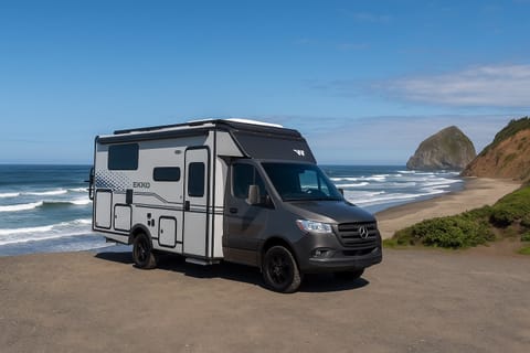 Winnebago Sprinter Ekko Drivable vehicle in Sellwood - Moreland