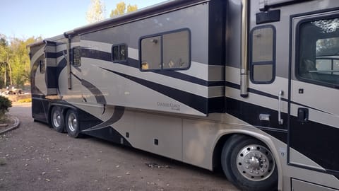 Stella - our luxury motorhome named after our English Mastiff Drivable vehicle in Corrales