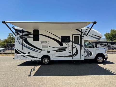 Home on Wheels Drivable vehicle in Vancouver