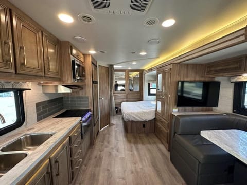 Home on Wheels Drivable vehicle in Vancouver