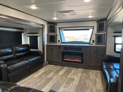 2022 Forest River Sandpiper - Front Living with 1.5 Bathrooms Towable trailer in Wildomar