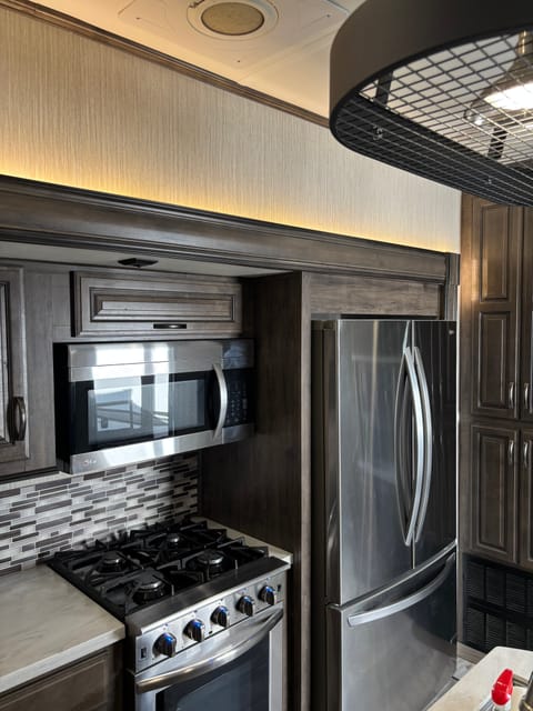 2022 Forest River Sandpiper - Front Living with 1.5 Bathrooms Towable trailer in Wildomar