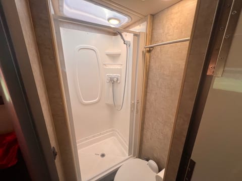 The Perfect Winnebago Camp RV Drivable vehicle in Englewood