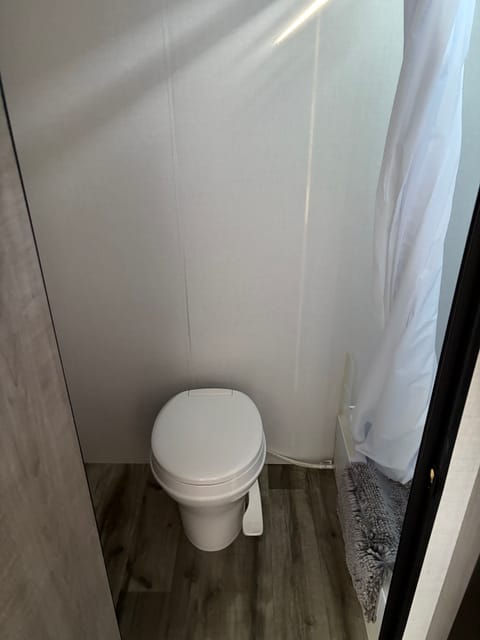 Coleman Shorty Travel Trailer Towable trailer in Santa Rosa