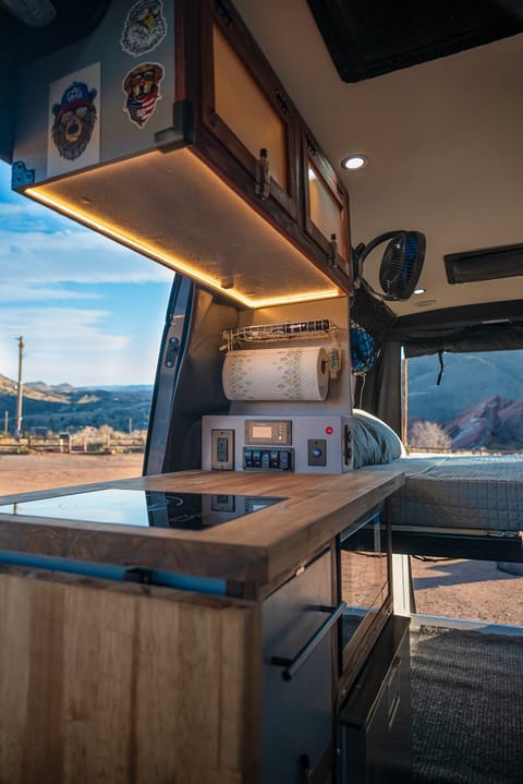 ROMR03 -- 2022 Pleasure-Way Rekon 4x4 Adventure Van Drivable vehicle in Edgewater