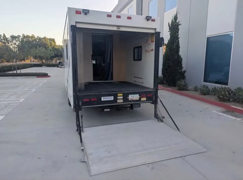 Toy Hauler Fun Mover Class C Motorhome Drivable vehicle in Placentia