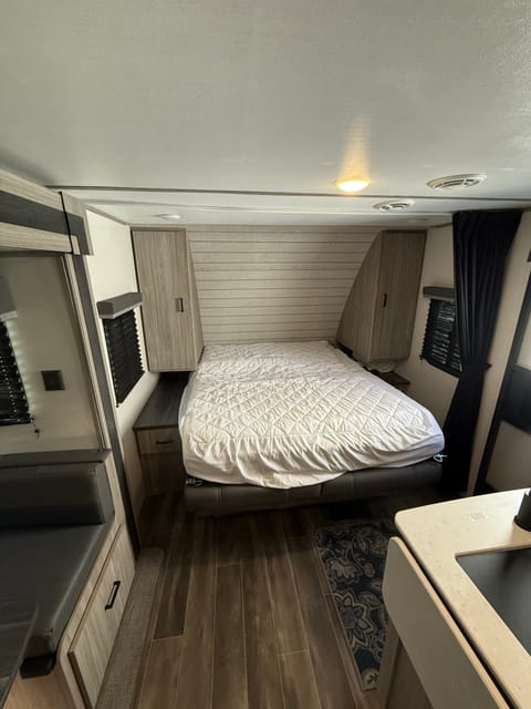 Red Rock Rover Towable trailer in Washington