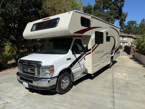 2020 Coachmen Leprechaun (25ft) Drivable vehicle in Benicia