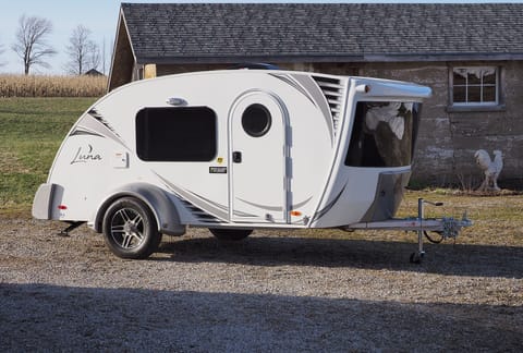 Gigi Luna Teardrop Towable trailer in Oakville