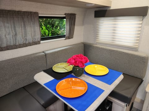 "The Hike" Off Grid Adventure Ready Towable trailer in San Lorenzo