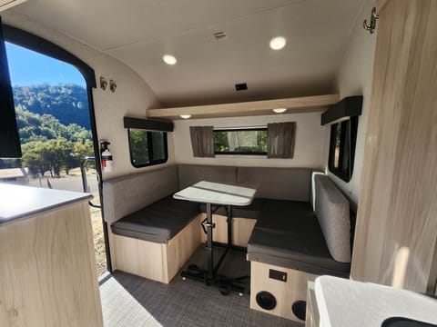 "The Hike" Off Grid Adventure Ready Towable trailer in San Lorenzo
