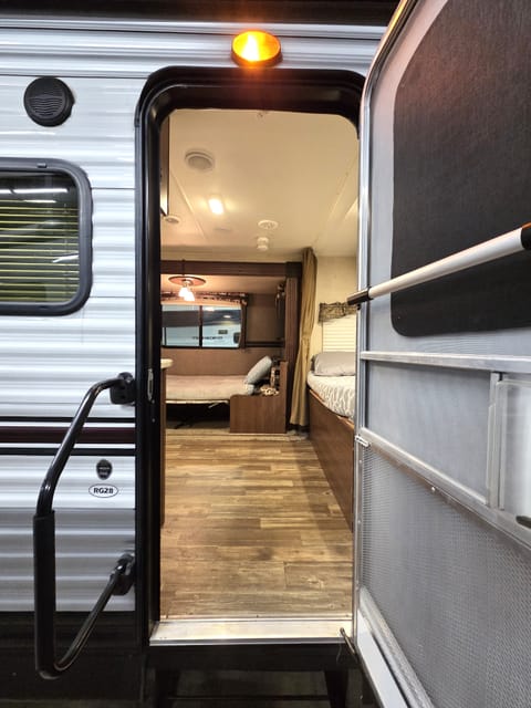 2017 Heartland RVs Pioneer Toy Hauler Towable trailer in Kettering