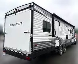 2017 Heartland RVs Pioneer Toy Hauler Towable trailer in Kettering