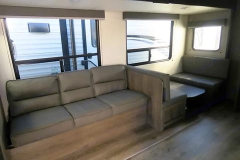 2020 Highland Ridge RV Open Range (CWO1) Towable trailer in Temecula