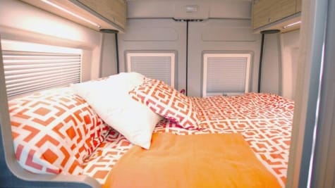 2019 Hymer Aktiv 2.0 with Roof Top Loft Vehículo funcional in Pleasant Hill