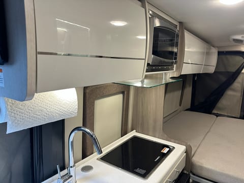 2022 Thor Tellaro 20A - all the amenities of an RV without the size Drivable vehicle in Cupertino