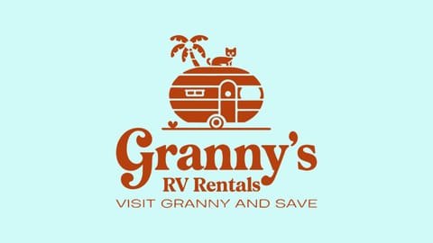 Coleman 1 Full Bed 2 Twin Bunk Towable trailer in San Antonio