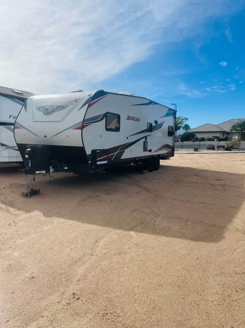2022 Genesis Supreme Blazen Towable trailer in Pomona