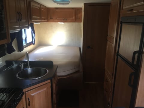 2012 Ford Majestic 23A Véhicule routier in Sylmar