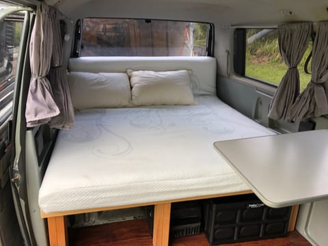 Sadie - Maui Westy Camper Reisemobil in Makawao
