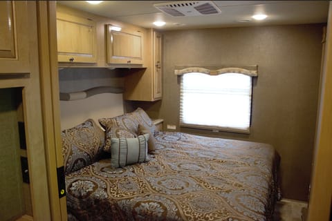 KING SIZE Private Master Suite...