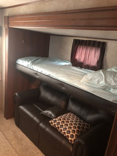 2017 Jayco Eagle Towable trailer in Norman