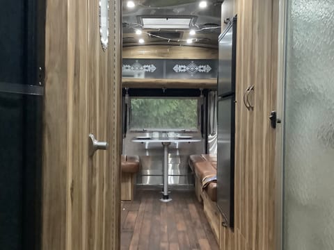 2016 Airstream Pendleton Limited Edition Towable trailer in Delta
