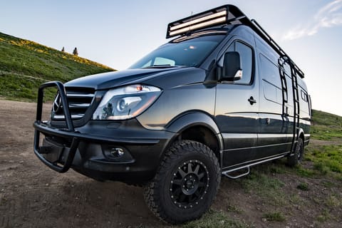 Mercedes 4x4 Sprinter- custom outfitted by REPARADISE Van aménagé in West Valley City