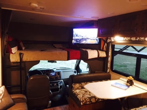 2016 Jayco Greyhawk (Bunkhouse) - 31FS - "Serenity" Drivable vehicle in Clermont