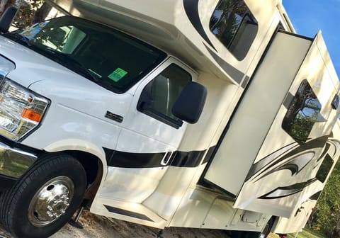 2016 Jayco Greyhawk (Bunkhouse) - 31FS - "Serenity" Drivable vehicle in Clermont
