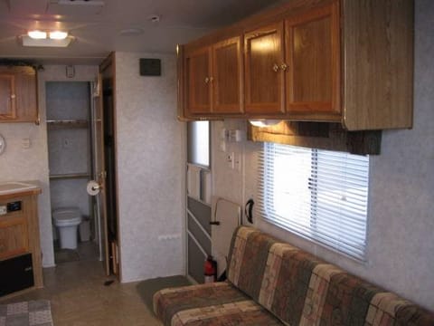 2003 Thor Wanderer - CAN DROP OFF ANYWHERE IN TAHOE Towable trailer in Al Tahoe
