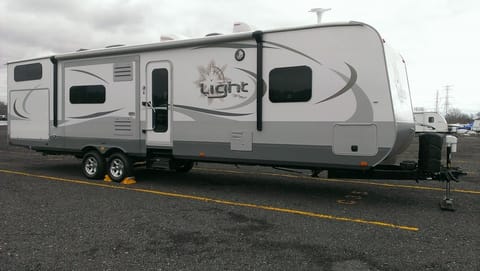 2014 Open Range LT308BHS Towable trailer in Niceville