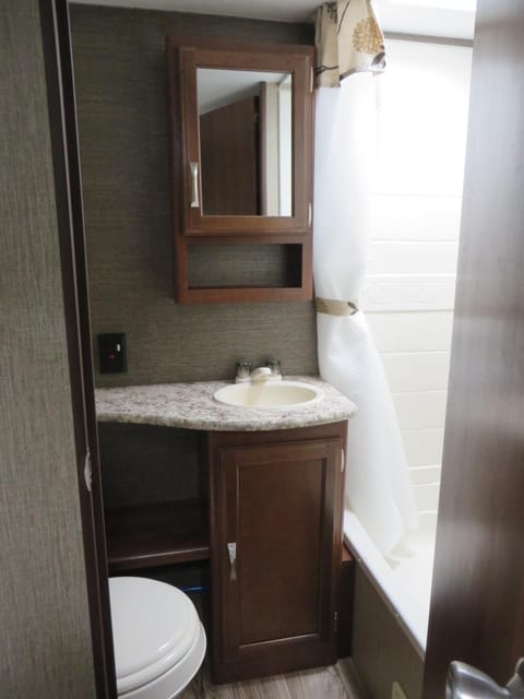 3 piece bathroom with shower and tub