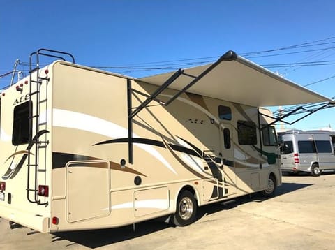 Push button awning w/LED lighting