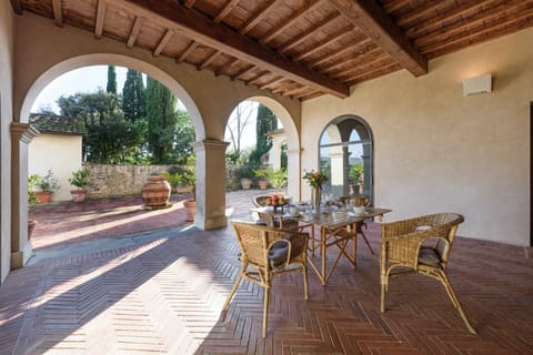 The Grapes of May Apartment in Tuscany