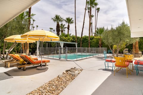 The Blue Dragonfly Villa in Palm Springs