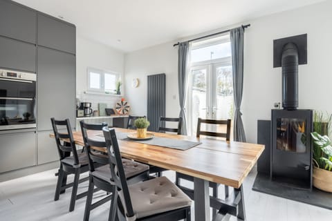 A Seaside Retreat House in Newquay