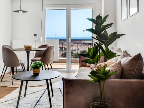 Harborside Fling Apartment in Thessaloniki