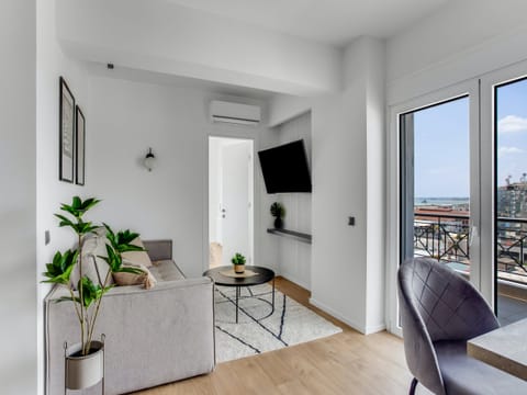 Relaxation Haven Apartment in Thessaloniki