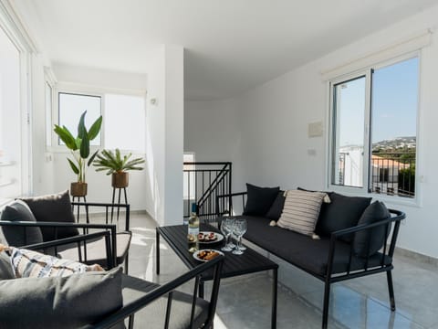 Mediterranean Serenity Appartamento in Paphos District