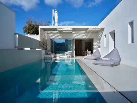 Nautical Serenity Apartment in Paros, Greece