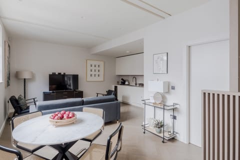 A Gentle Walk Apartment in City of Westminster